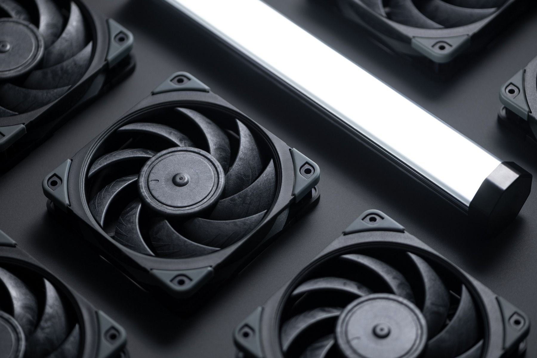 Noctua Вентилатор Fan 120mm NF-A12x25-PWM chromax.black.swap