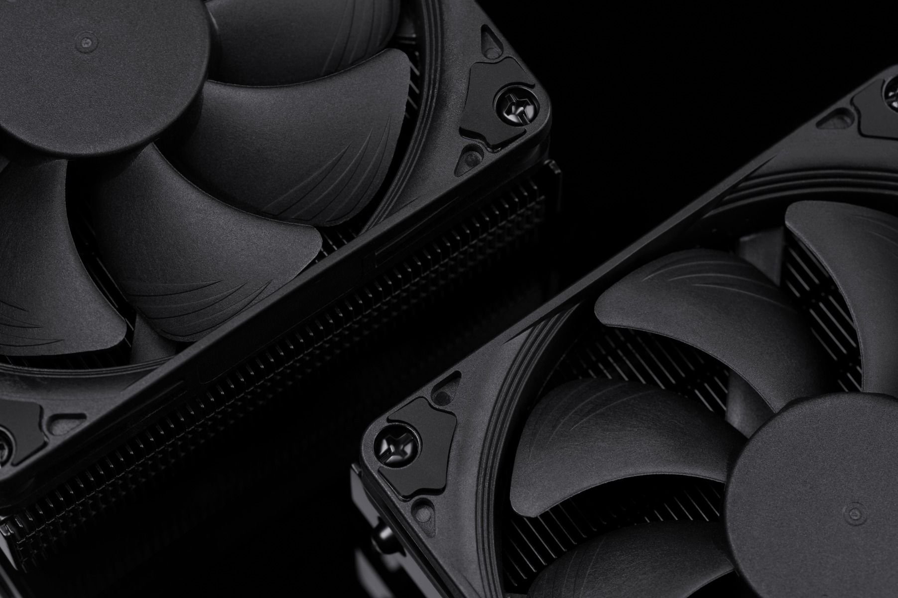 Noctua Охлаждане CPU Cooler NH-L9i-17xx CHROMAX.BLACK