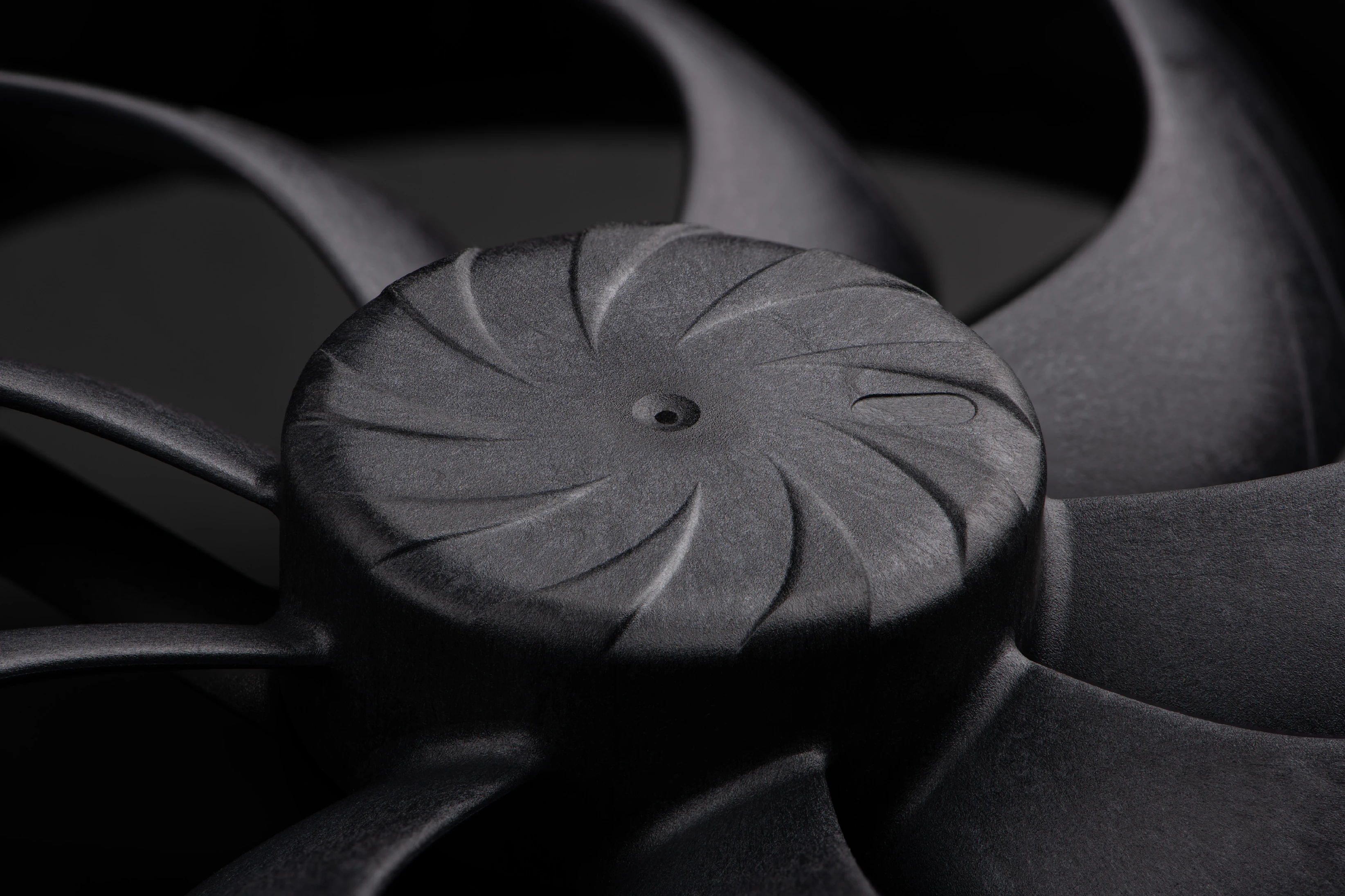 Noctua вентилатор Fan 140mm - NF-A14x25r G2 PWM chromax.black