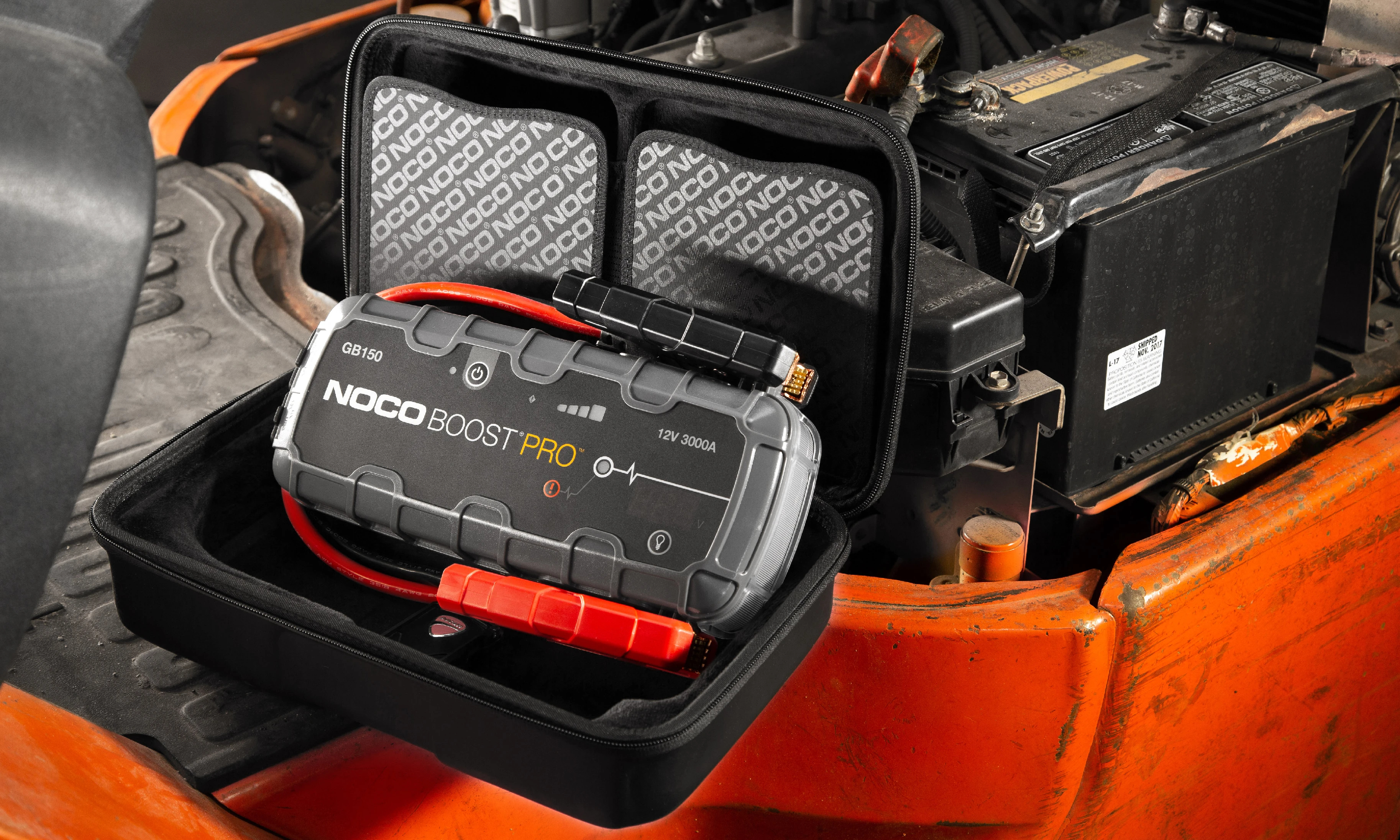 NOCO мултифункционален стартер за автомобил Jump Starter - BOOST HD GB70 - 2000A, 12V