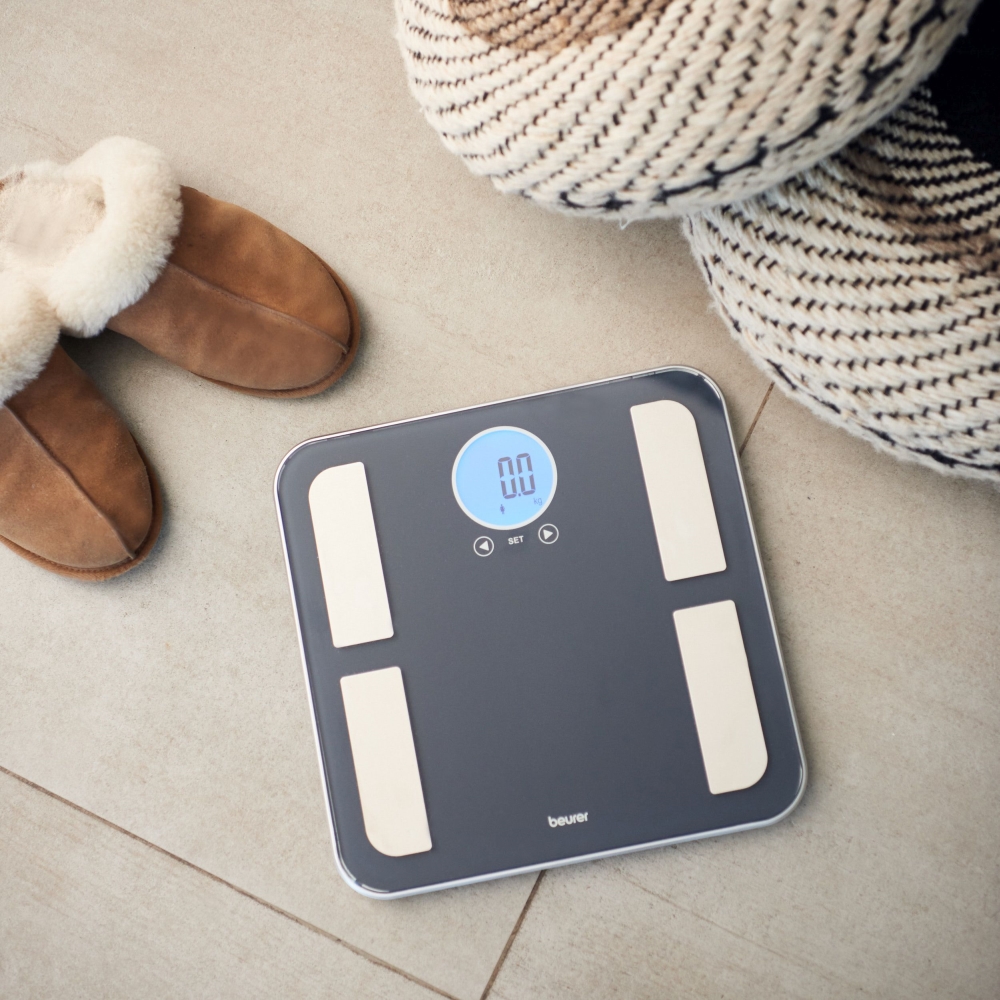 Beurer BF 195 diagnostic bathroom scale; round LCD display; Weight