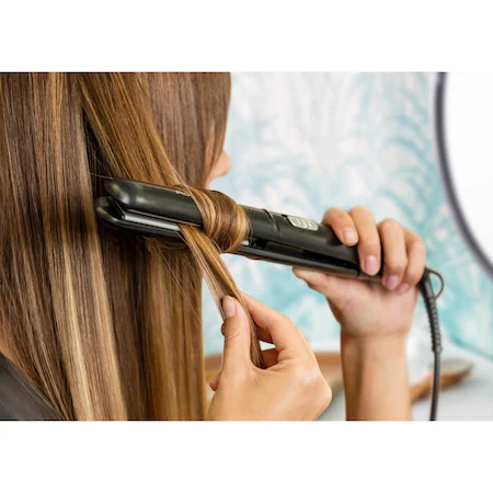 Rowenta SF1810F0 Straightener Express Style long plates