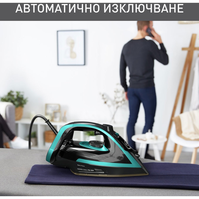 Tefal FV8066E0 Steam Iron Puregliss