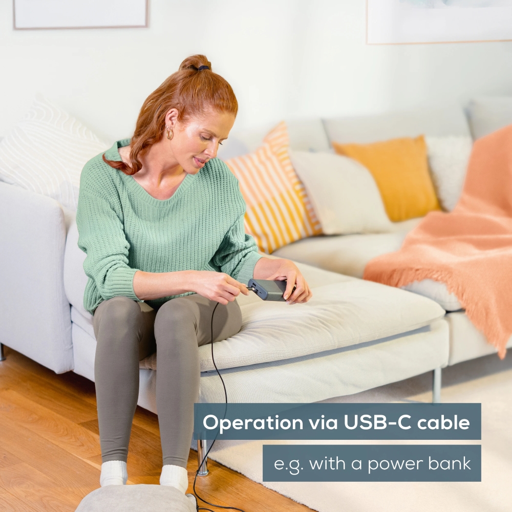 Beurer FM 28 Compact foot massager 2 in 1: Vibration massager and foot warmer; 3 programs; Operation via USB-C cable; up to size 43; auto switch-off after 20 min