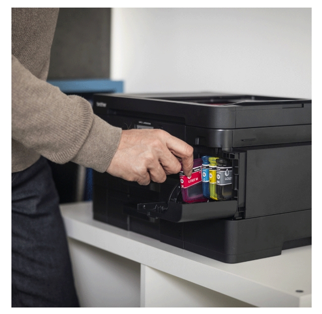 Brother LC527XLC Cyan Ink Cartridge for MFCJ5010DW/MFCJ5110DW - 2000 page yield